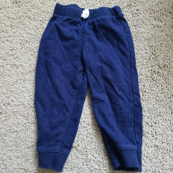 18M shirt and bottoms - Picture 6 of 8